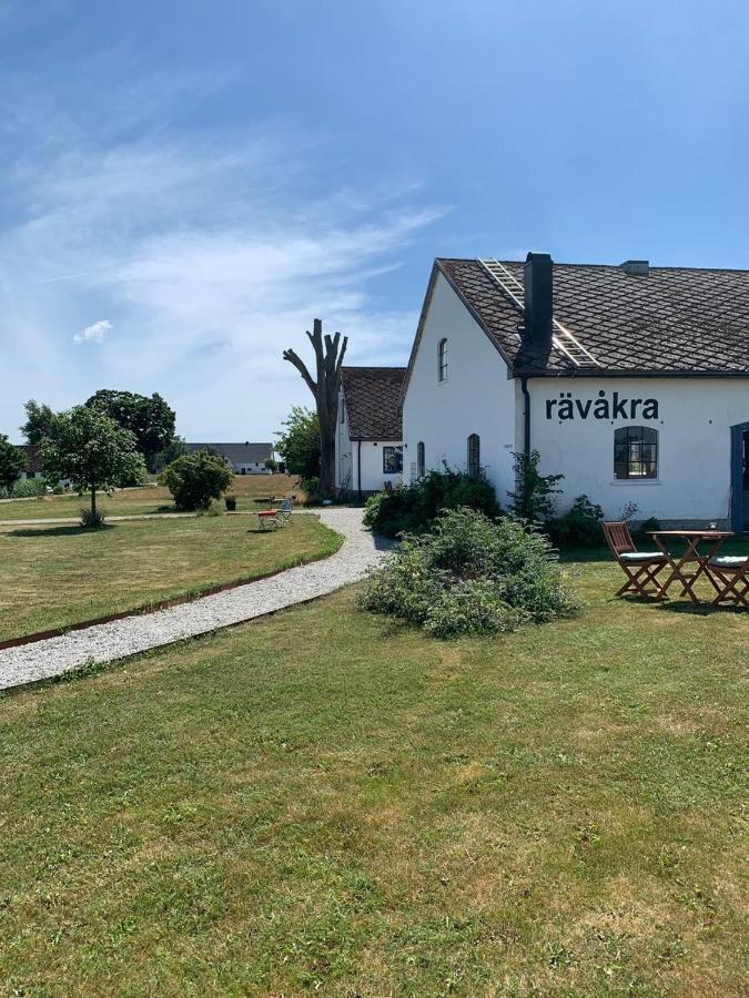 Raevakra 3*